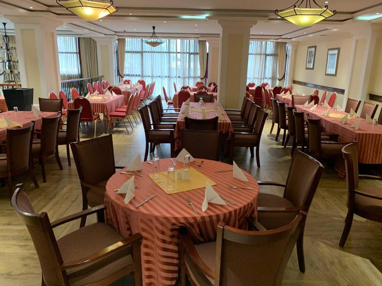 The Hub Hotel Addis Ababa Bagian luar foto