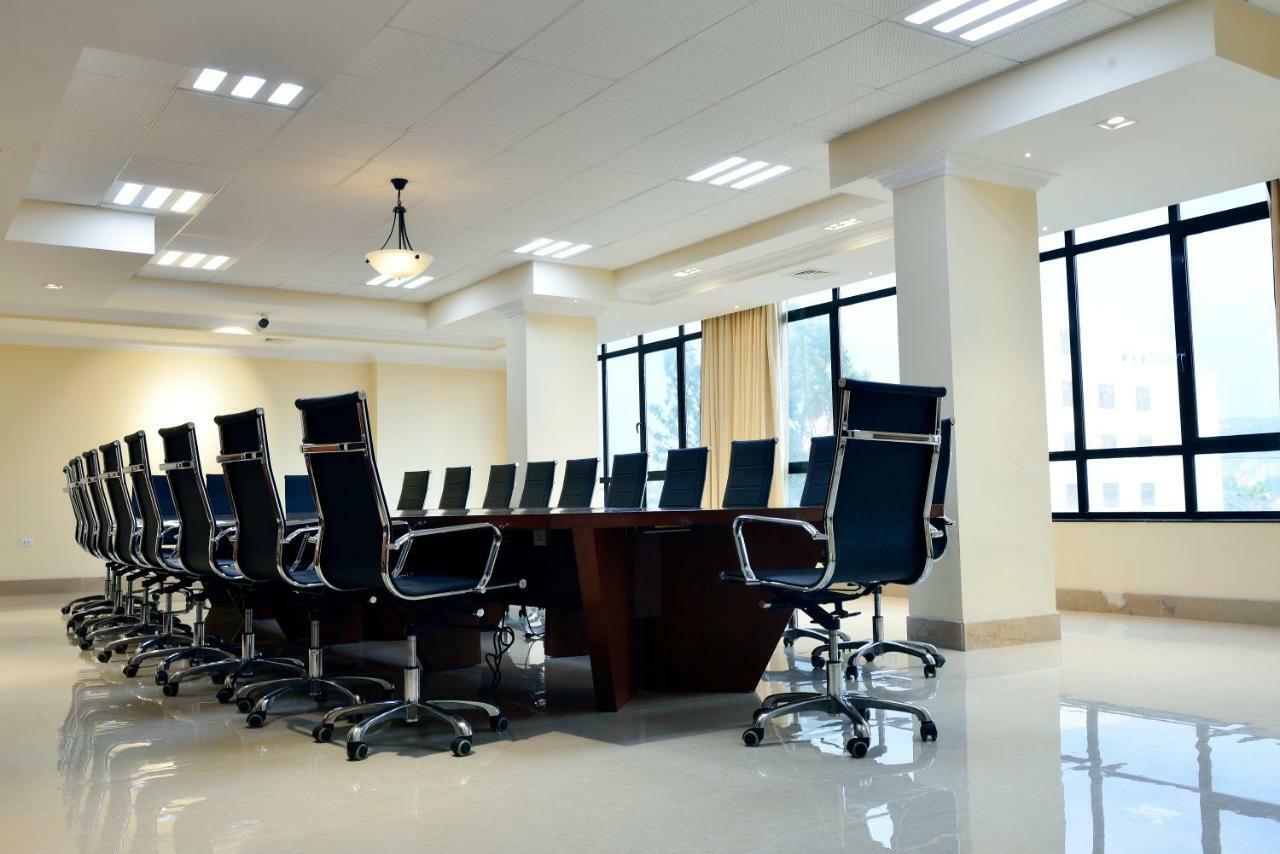 The Hub Hotel Addis Ababa Bagian luar foto